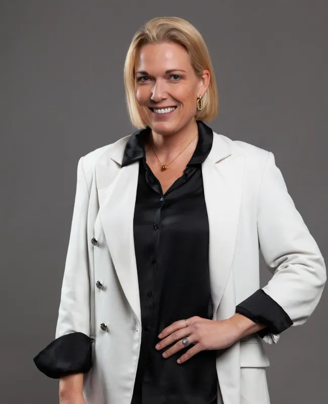 Bronwyn Gill